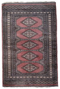 Handmade vintage Uzbek Bukhara rug 3.1' x 5' (97cm x 153cm) 1970s: Title: Handmade vintage Uzbek Bukhara rug 3.1' x 5' (97cm x 153cm) 1970s Origin:Uzbekistan Dimension: 3.1' x 5' (97cm x 153cm) Materials:wool Year:1970s Description:Handmade vintage Uzbek Bukhara rug