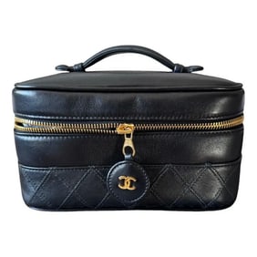 CHANEL CASE COSMETIC CASE
