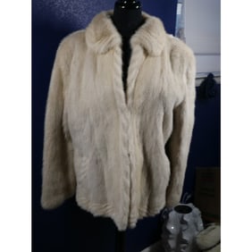 Beautiful Blush & Pearl Mink Fur Coat Jacket