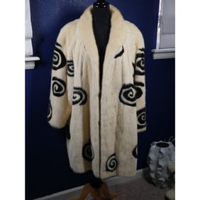 Stunning Vintage Designer Adolfo Spiral dyed Mink Fur Swing Coat Jacket
