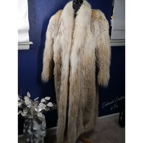 Gorgeous Canadian Lynx Full Length Fur Coat