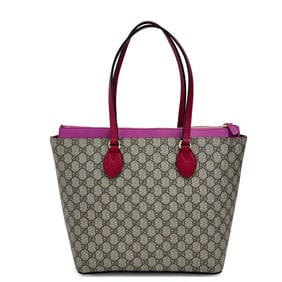 GUCCI GG Supreme bag in monogram canvas