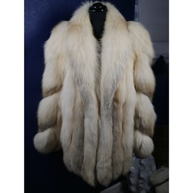 Gorgeous Fawn Light Golden Island Fox Fur Coat Jacket