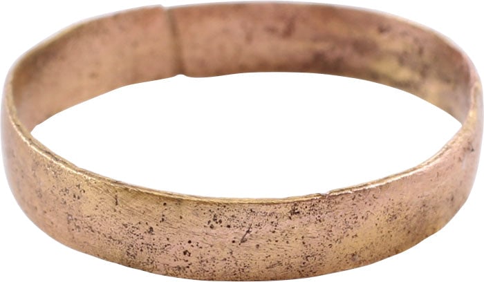 VIKING WEDDING RING, 850-1050 AD SIZE 7 ¼: Gilt bronze, size 7 1/4. Low rounded section. The band 3.3mm width. Professionally refurbished with the 24karat gold surface restored. Jewelry gift boxed with certificate of authenticity. Vikings exch