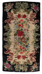 Handmade antique American Hooked rug 3' x 5.7' (92cm x 174cm) 1880s: Title: Handmade antique American Hooked rug 3' x 5.7' (92cm x 174cm) 1880s Origin:USA Dimension: 3' x 5.7' (92cm x 174cm) Materials:wool Year:1880s Description:Handmade antique American Hooked rug in