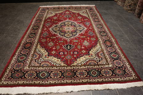 Persian Tabriz Rug – Signed, Hand-knotted Original from Iran: Title: Persian Tabriz Rug &#8211; Signed, Hand-knotted Original from Iran DescriptionPersian Tabriz Rug &#8211; Signed, Hand-knotted Original from IranFor sale is a genuine hand-knotted Tabriz rug, si