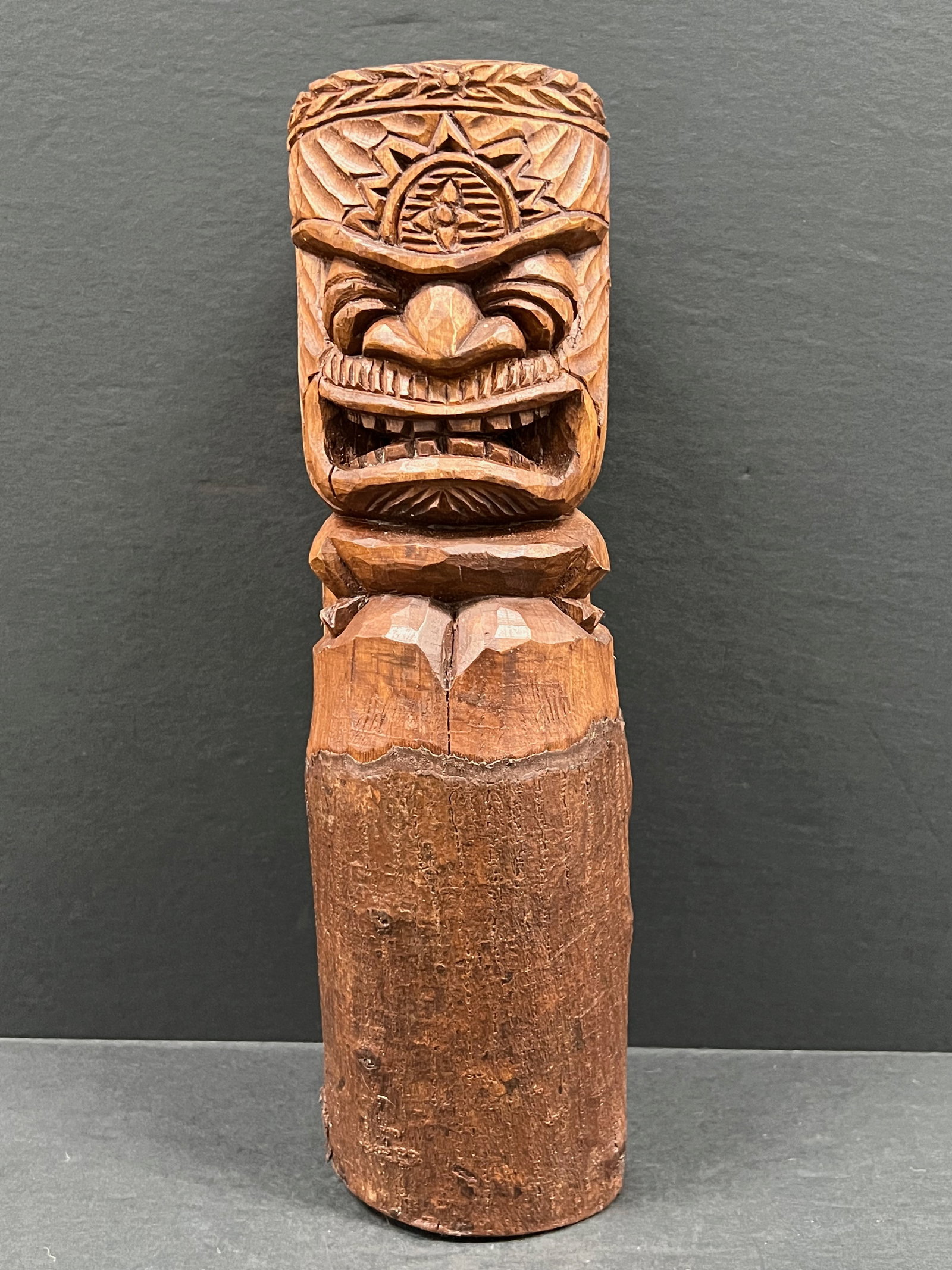 Tiki Sculpture: Title: Tiki Sculpture Date/Period: Late 20th Century Dimension: 15" h x 5" w Material: Wood Additional Information: Folk Art Carved Wood Tiki Sculpture Reserve: $85.00 Shipping: Domestic: Flat-rate of