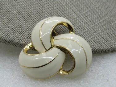 Vintage Faux Pearl Rhinestone Brooch, Aurora Borealis 1960's