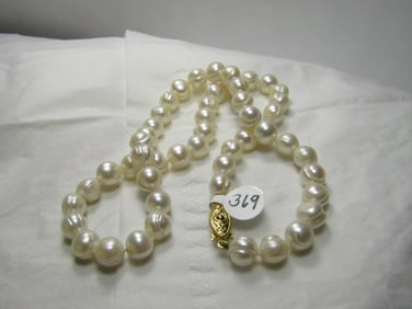 18" White Freshwater Potato Pearl Necklace, Gold Tone Filigree Clasp, 7.7mm to 8.5mm