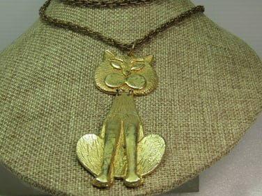 Vintage Sitting Cat Necklace, 22", Tall Cat, Gold Tone, 1960's
