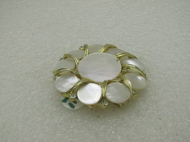 Vintage Mother-of-Pearl Spiral Circle Brooch, 1.5', Mid-Century