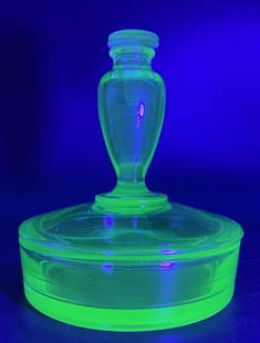 HTF Fostoria Topaz Vaseline Uranium Glass Perfume Bottle Powder Box Jar: Title: HTF Fostoria Topaz Vaseline Uranium Glass Perfume Bottle Powder Box Jar Date/Period: UNKNOWN Dimension: Approx 4.5" diameter, 5.5" tall Material: GLASS Additional Information: This exquisite Fo