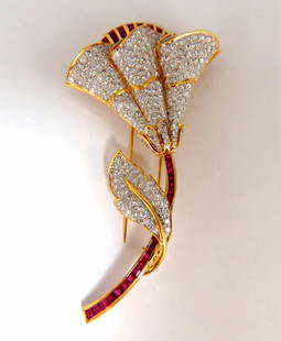 11.50ct Natural Ruby Diamond Brooch Pin 3D 18kt: Floral Bundle Brooch Pin 5.00ct natural diamonds Rounds, Full cut Brilliant. G-color VS-2 clarity. 6.50ct natural ruby. Baguette, square cuts. 18kt yellow gold 3D intricate detail of flowers 24.5 gram