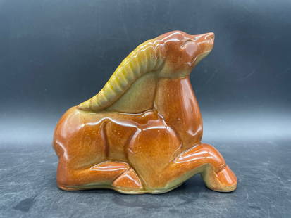 SHAWNEE POTTERY PLANTER VASE GAZELLE ANTELOPE USA 613: Title: SHAWNEE POTTERY PLANTER VASE GAZELLE ANTELOPE USA 613 Date/Period: approx 1930-40's Dimension: approx 6 x 4.5 Material: pottery Additional Information: SHAWNEE POTTERY PLANTER VASE GAZELLE ANTE