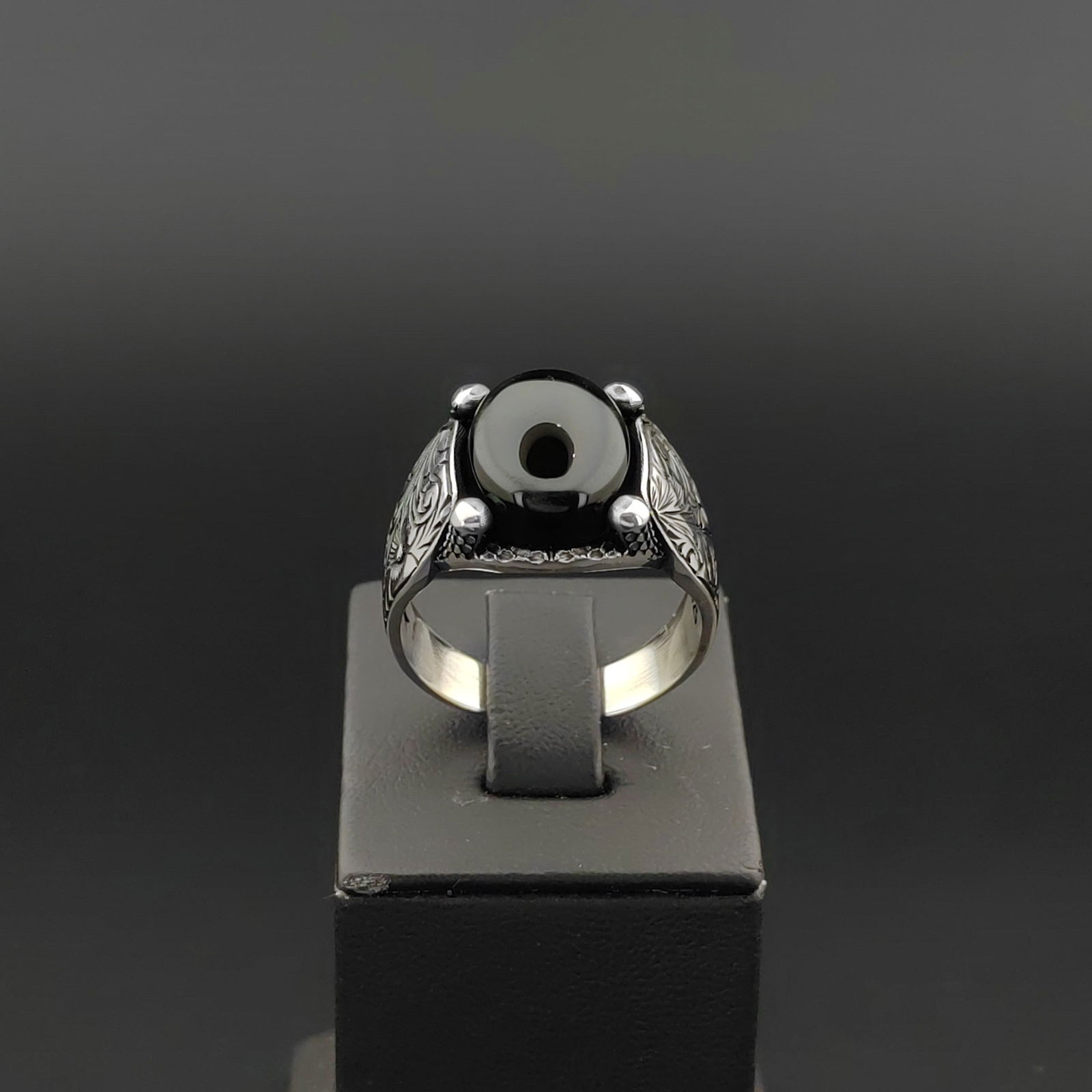 925 Silver Men's Ring with Black Onyx (1 of 8)