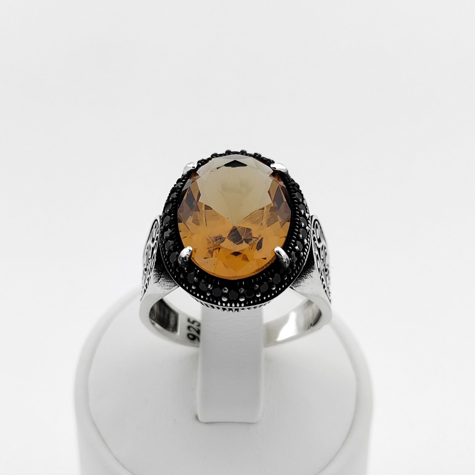 925 Silver Men's Ring with Zultanite Stone,Changing color stone (1 of 8)