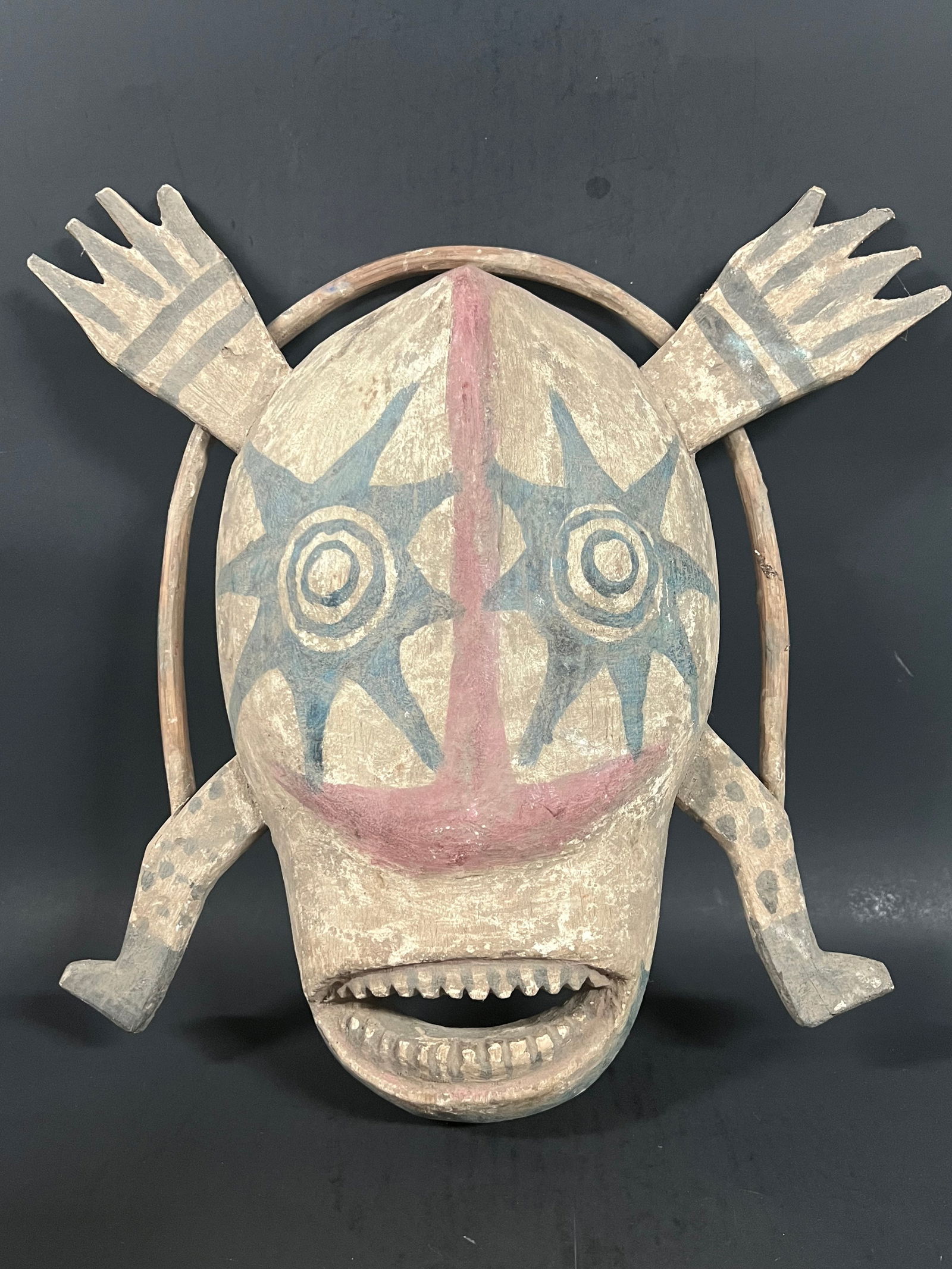 Native American Hopi Helmet Mask (1 of 8)