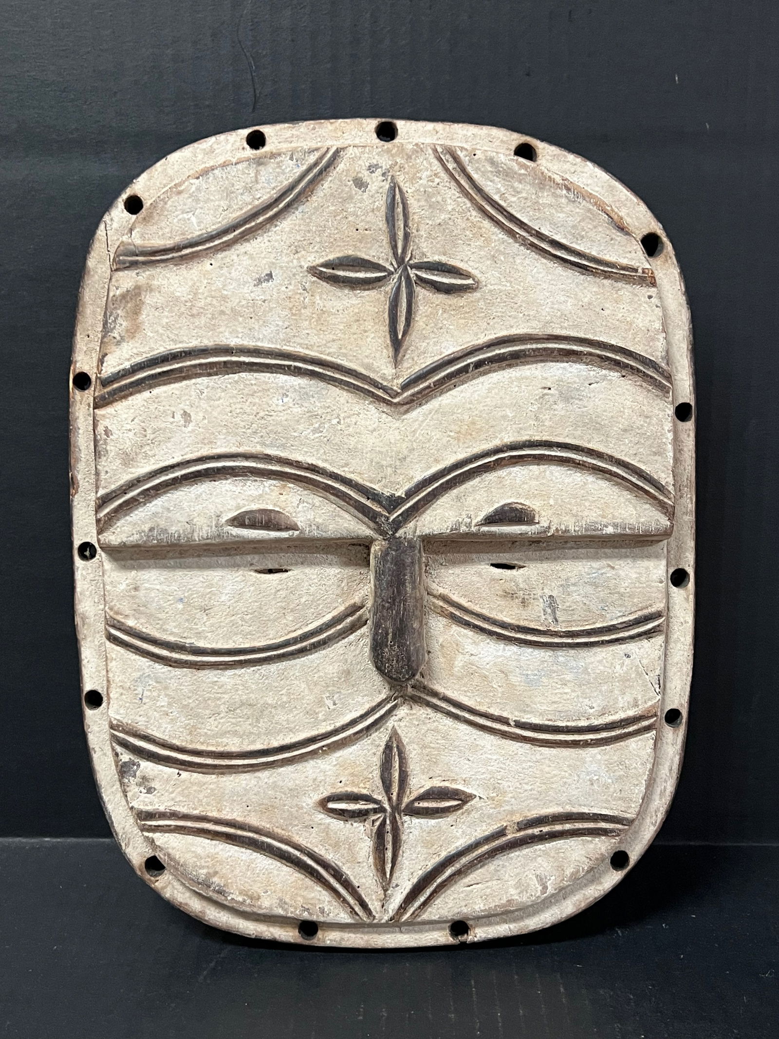 Teke Mask (1 of 5)