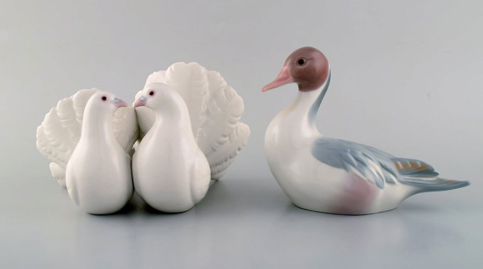 Lladro, Spain. Two porcelain figurines. Two pigeons and mandarin duck. 1980 / 90's. (1 of 8)