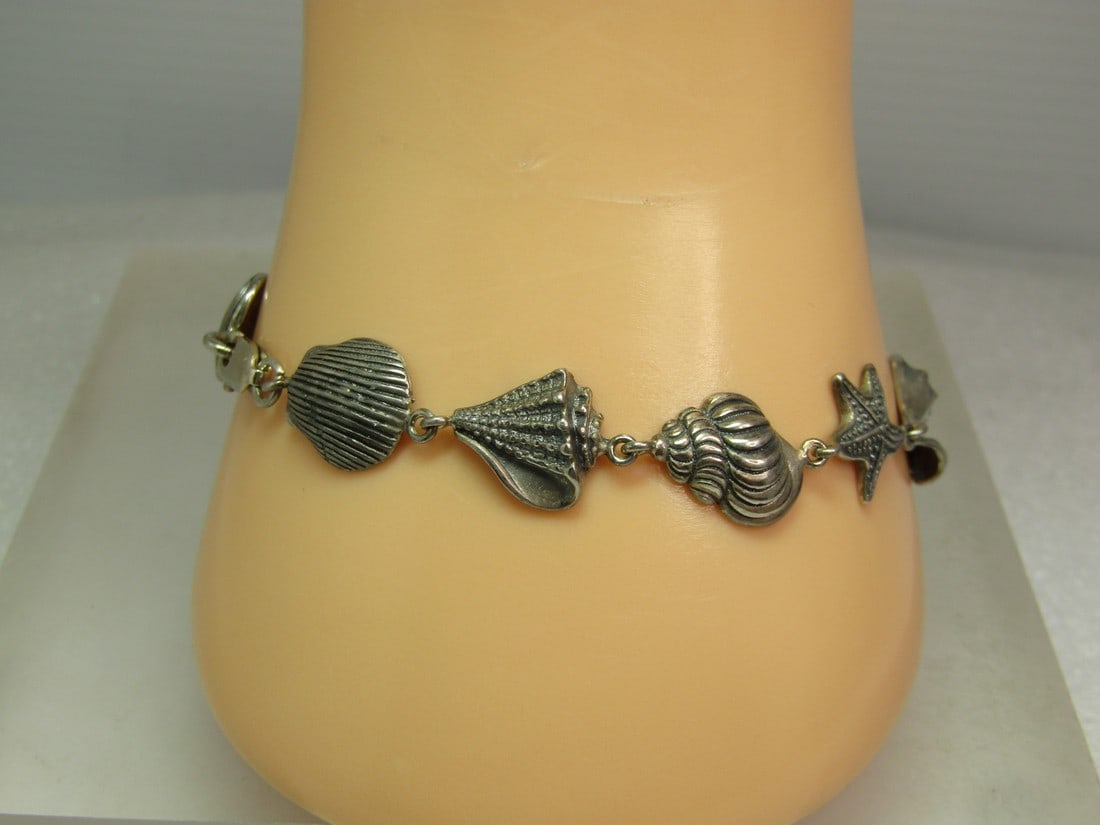 Vintage Sterlnig Seashell Link Bracelet, 8.5", Signed DZ, 1970's-1990's (1 of 5)