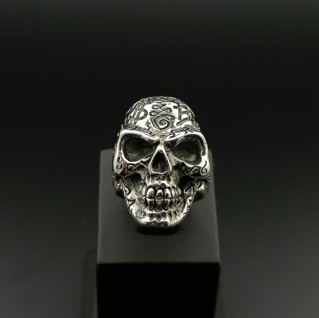 925 Silver Skull Ring (1 of 8)
