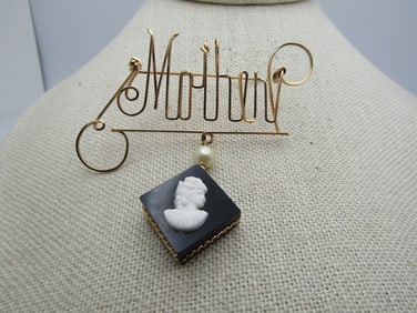 Vintage Mother Cameo Brooch, 1950's-1960's