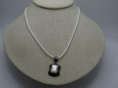Vintage Sterling Mother of Pearl Necklace, 19" , 1990's