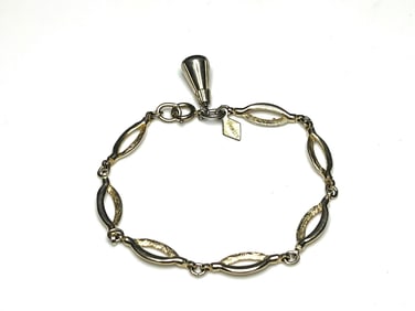 Vintage Sarah Coventry Charm Bracelet