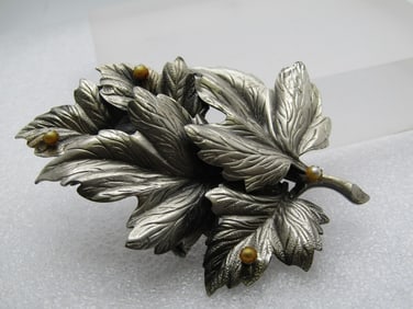 Vintage Leaves & Faux Pearl Brooch, Large 1970's-1980's.