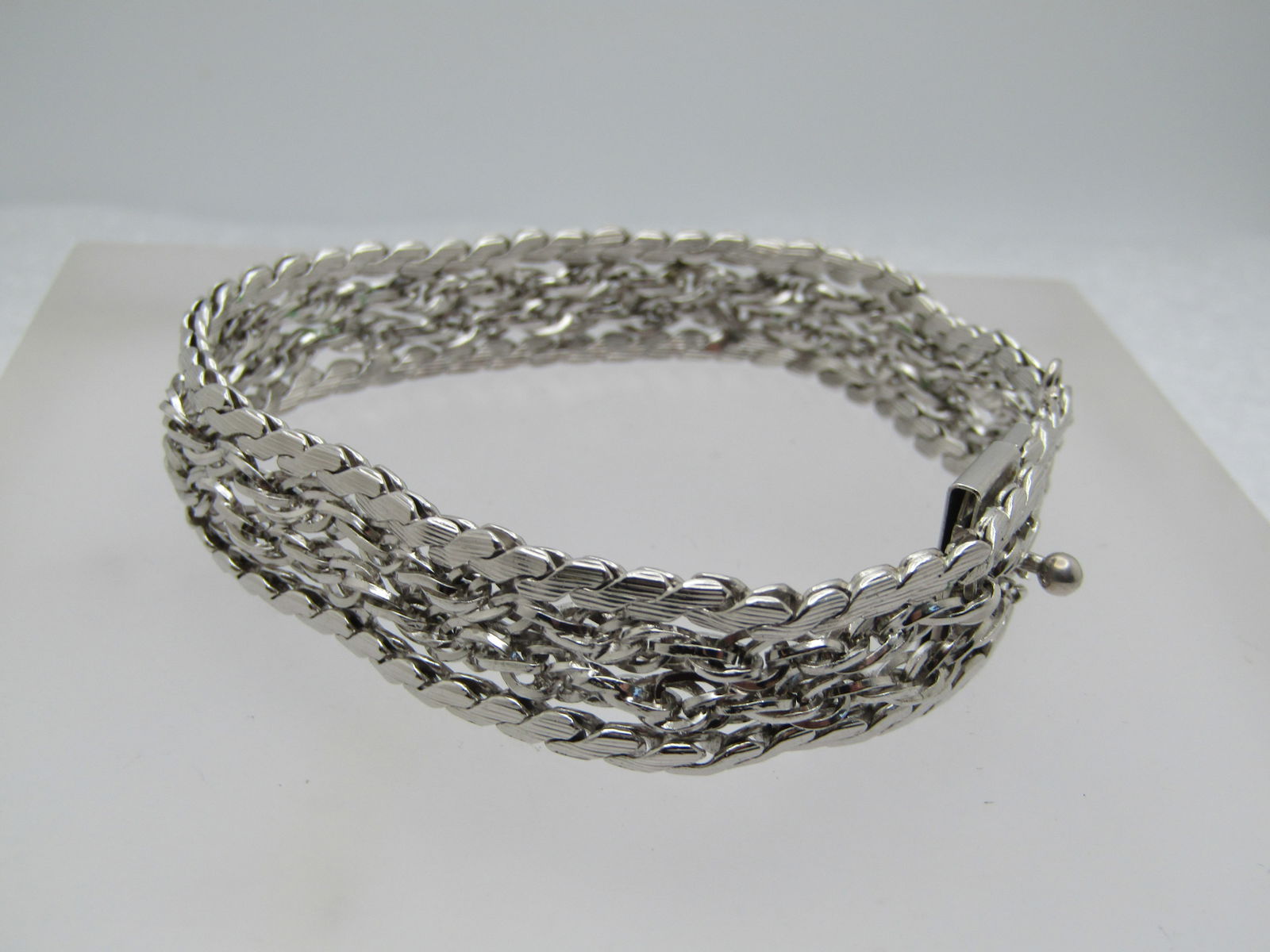 Silver Herringbone Twist Link Bracelet, 7.5", 1/2" Wide, Signed (1 of 5)