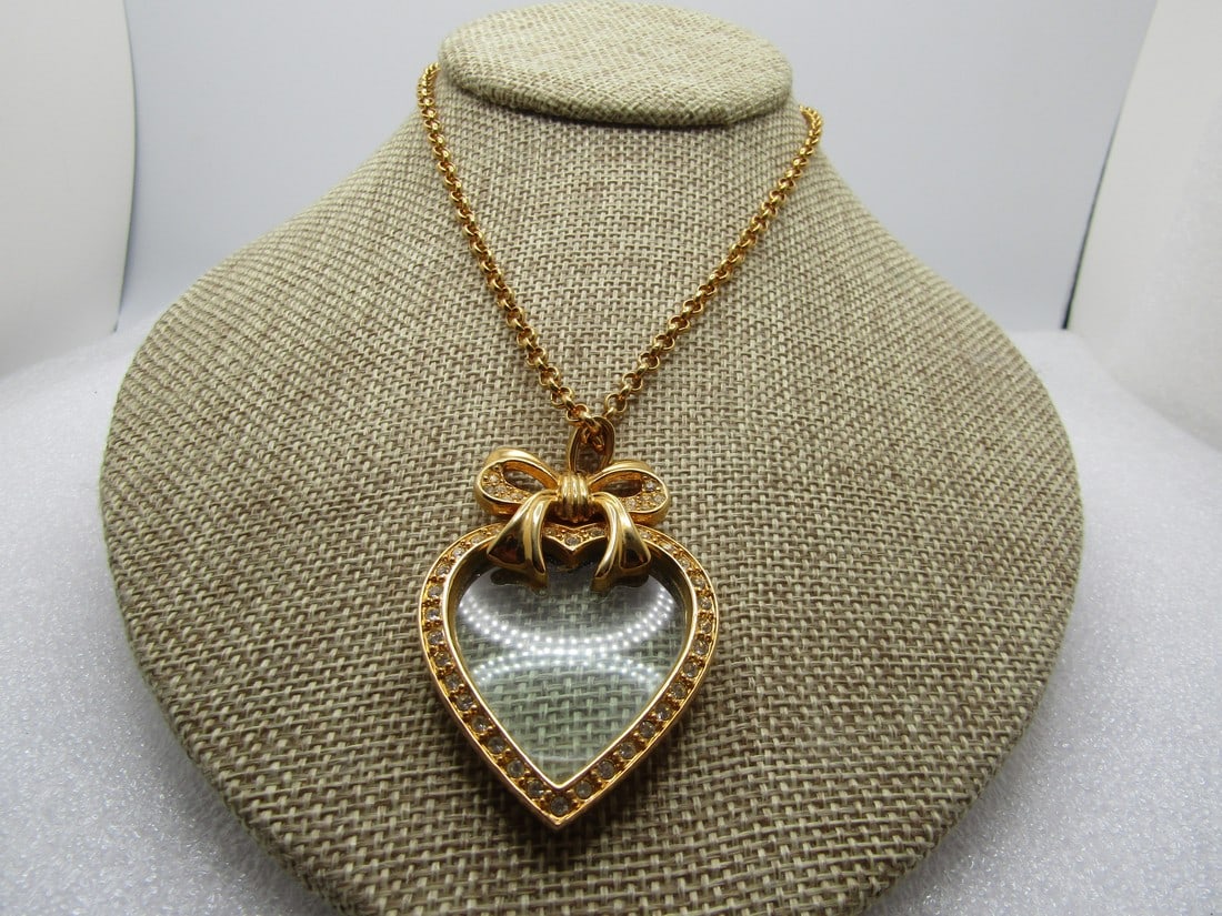 Vintage Joan Rivers Magnifying Glass Necklace, Heart, 28", 1990's (1 of 9)