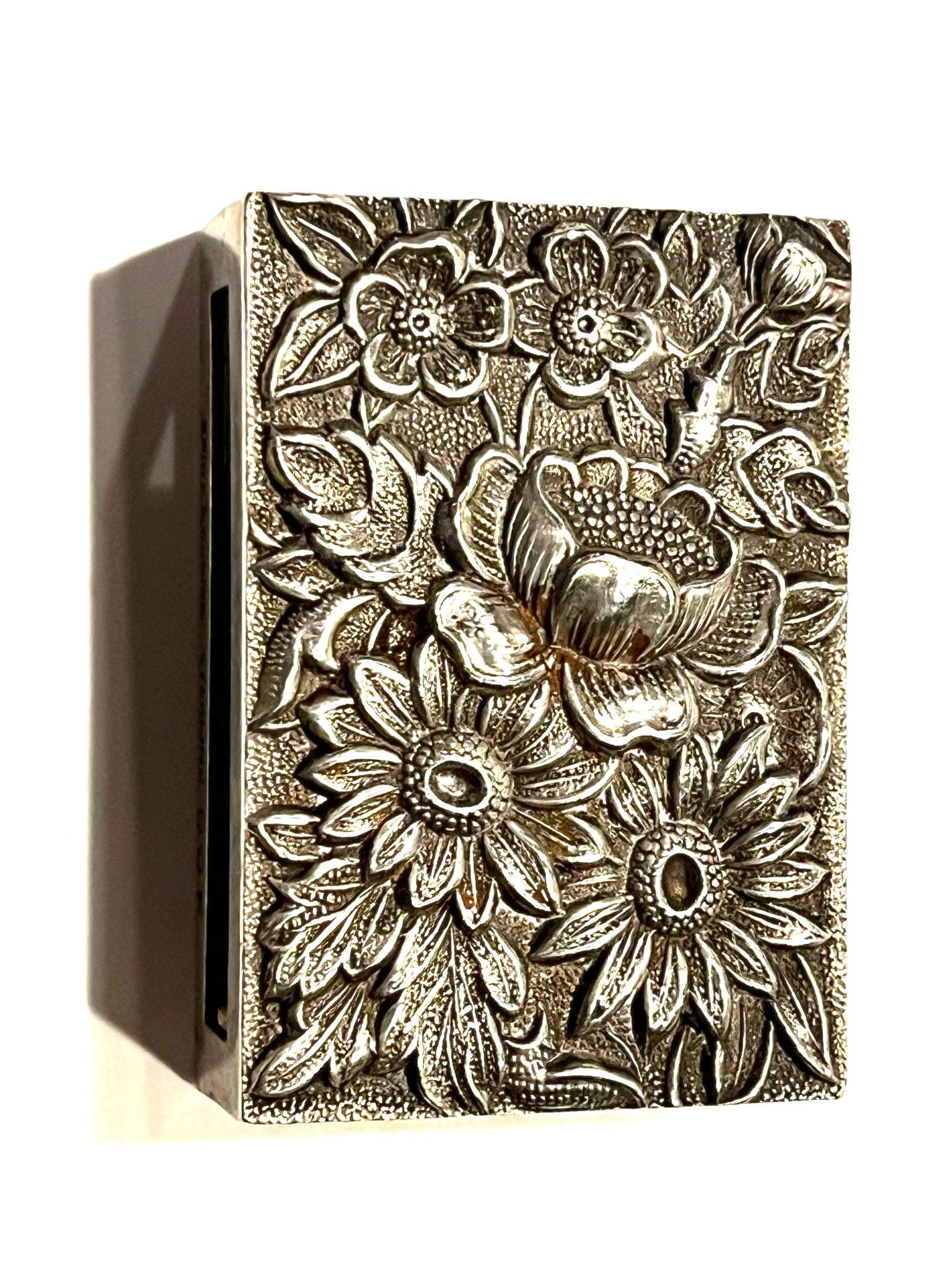 Vintage S. Kirk & Sons Sterling Silver Matchbox Holder with Repousse Floral Design: Title: Vintage S. Kirk & Sons Sterling Silver Matchbox Holder with Repousse Floral Design Description: Vintage S. Kirk & Sons Sterling Silver Matchbox Holder with Repousse Floral Design Hallmarked: S.