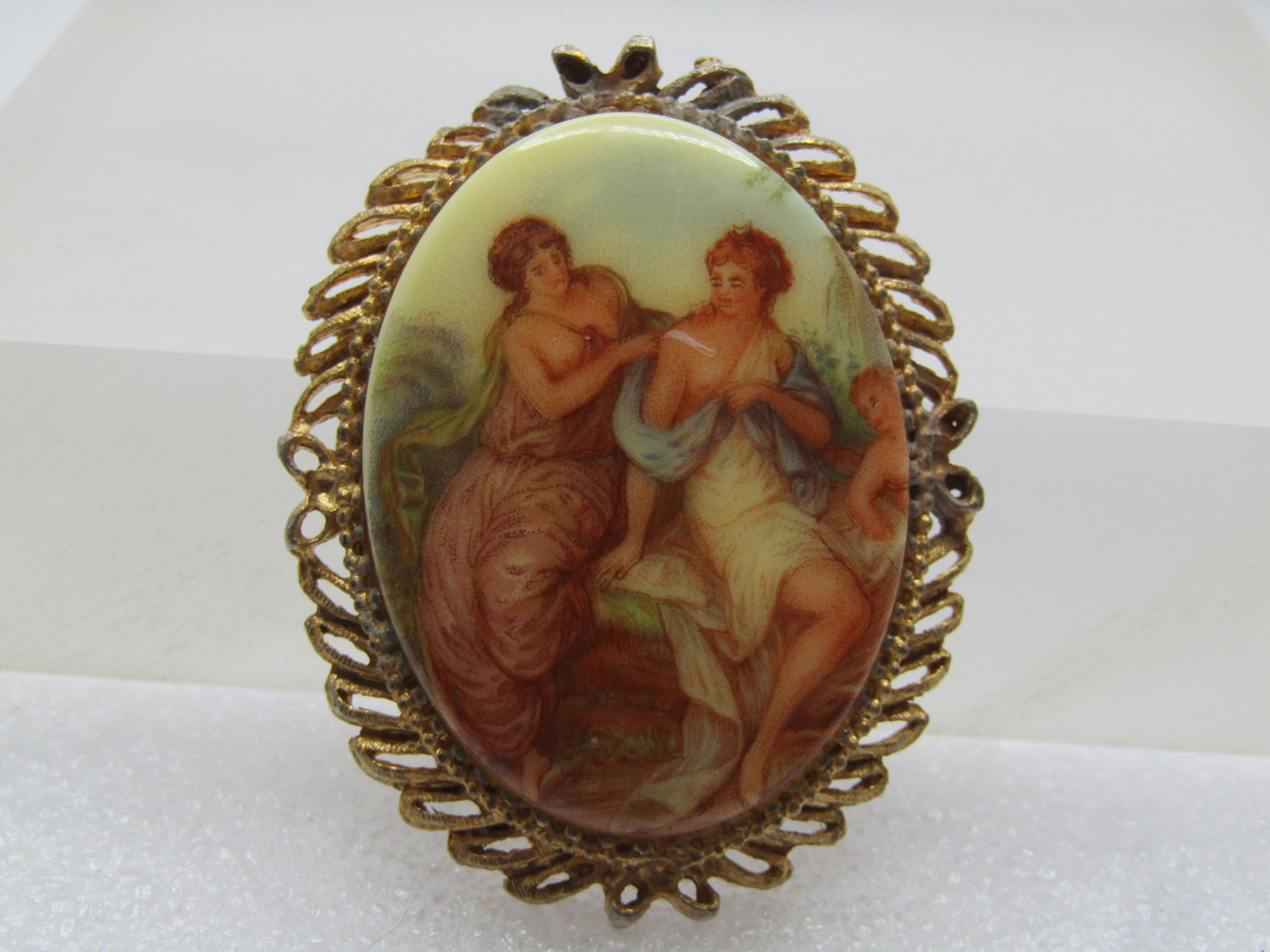 Vintage Two Maidens Brooch, Cameo Style, 1960's (1 of 6)