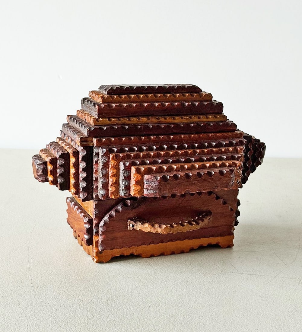 Historically Important Gus Wynn Tramp Art Box (1 of 6)