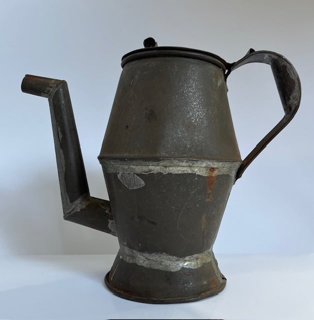 VERY FOLKY PENNSYLVANIA 19TH CENTURY TIN TOLE TOLEWARE COFFEE POT (1 of 7)