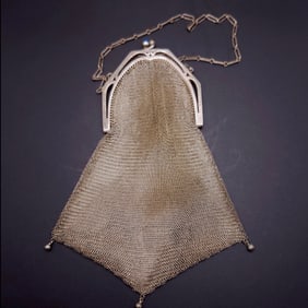 Art Deco Silver Toned Soldered Mesh Evening Purse with Blue Accent Closure