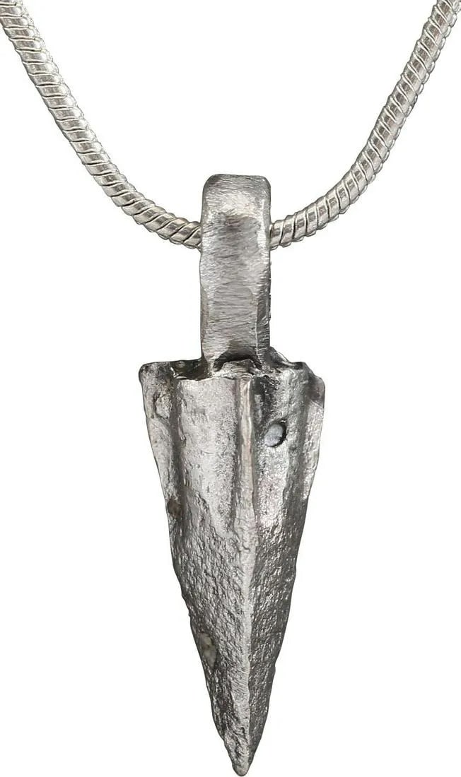 ROMAN ARROWHEAD PENDANT, 3rd-5th C.AD (1 of 3)