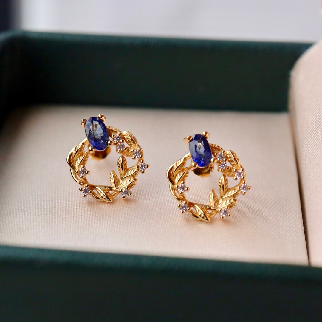 Natural sapphire earrings (1 of 8)