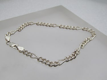 Vintage Textured Figaro Link Bracelet, 8", 4mm wide, Marked .925 Signed