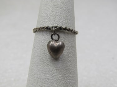 Vintage Sterling Dangling Heart Ring, Sz. 4.5