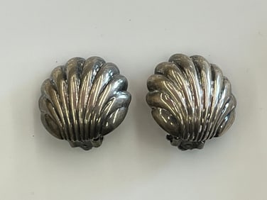 Vintage Sterling Silver Shell Clip on Earrings