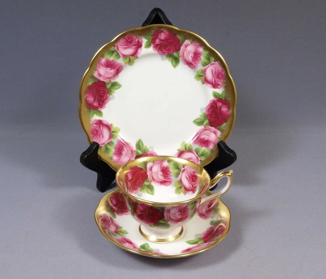 Royal Albert OLD ENGLISH ROSE Dessert Plate Coffee Tea Cup Trio Heavy Gold: This is a gorgeous TRIO set of Dessert/Salad Plate, Cup and Saucer. The set is made by Royal Albert in England in Old English Rose pattern with heavy gold on the rim. It is properly marked with Royal