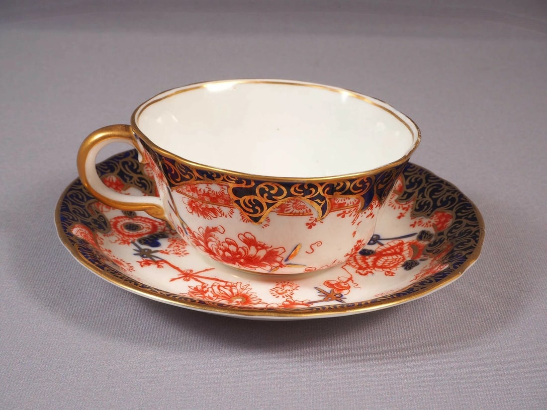 ROYAL CROWN DERBY Coffee Tea Cup Saucer 2649 England ANTIQUE: This is a Beautiful Antique Royal Crown Derby Imari Coffee/Tea Cup and Saucer Set. The set is in Imari pattern, made in England It is very rare and the pieces are made in the early 1900s. The cup is m