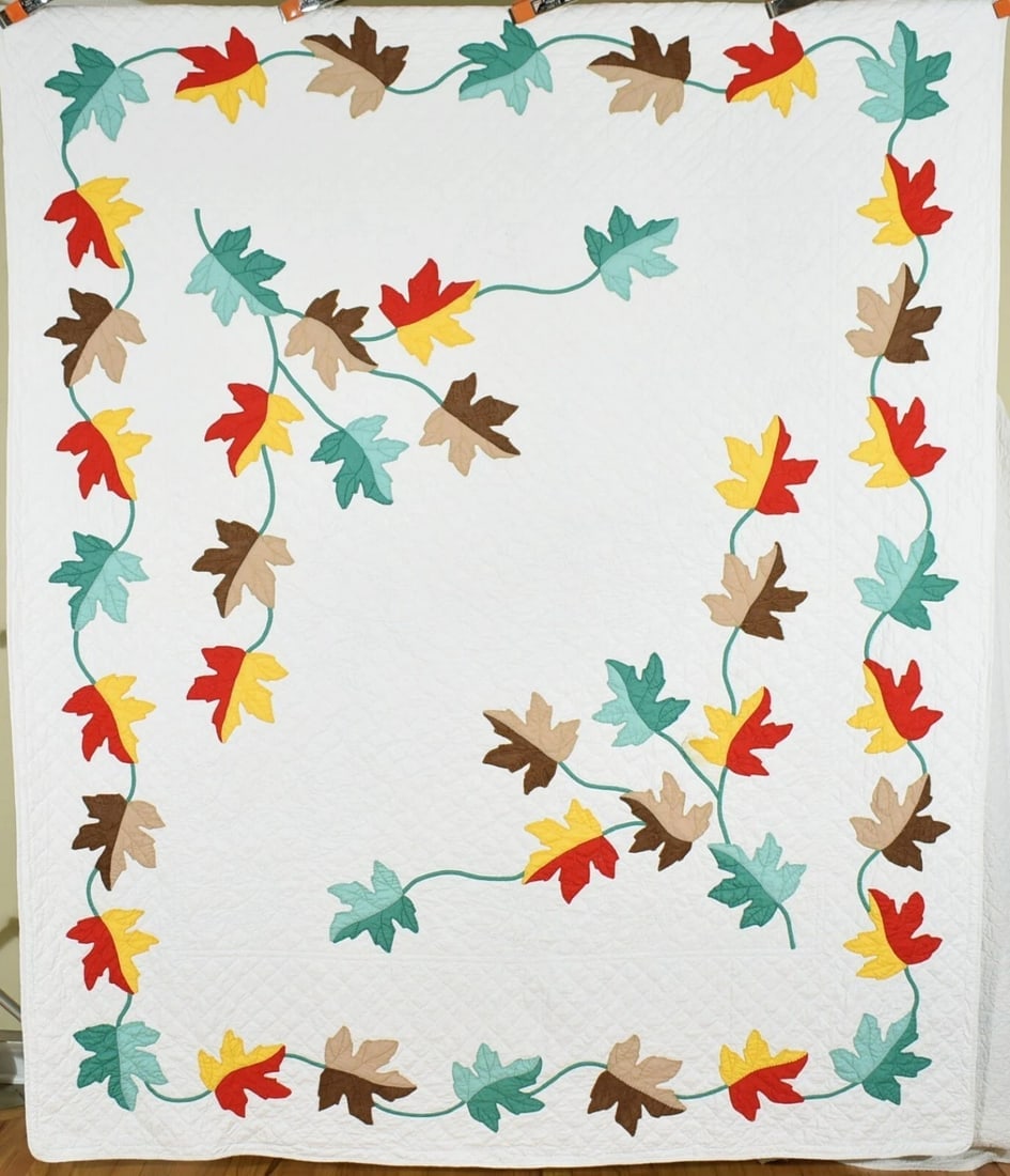 1940's Autumn Leaves Applique Quilt (1 of 12)