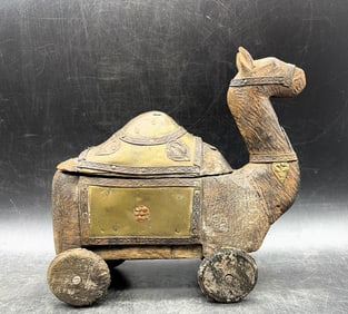 Folk Art CARVED WOOD PULL TOY CAMEL COMPARTMENT ON WHEELS
