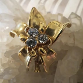 Vintage Gold Gilded Metal Crystal Flower Brooch