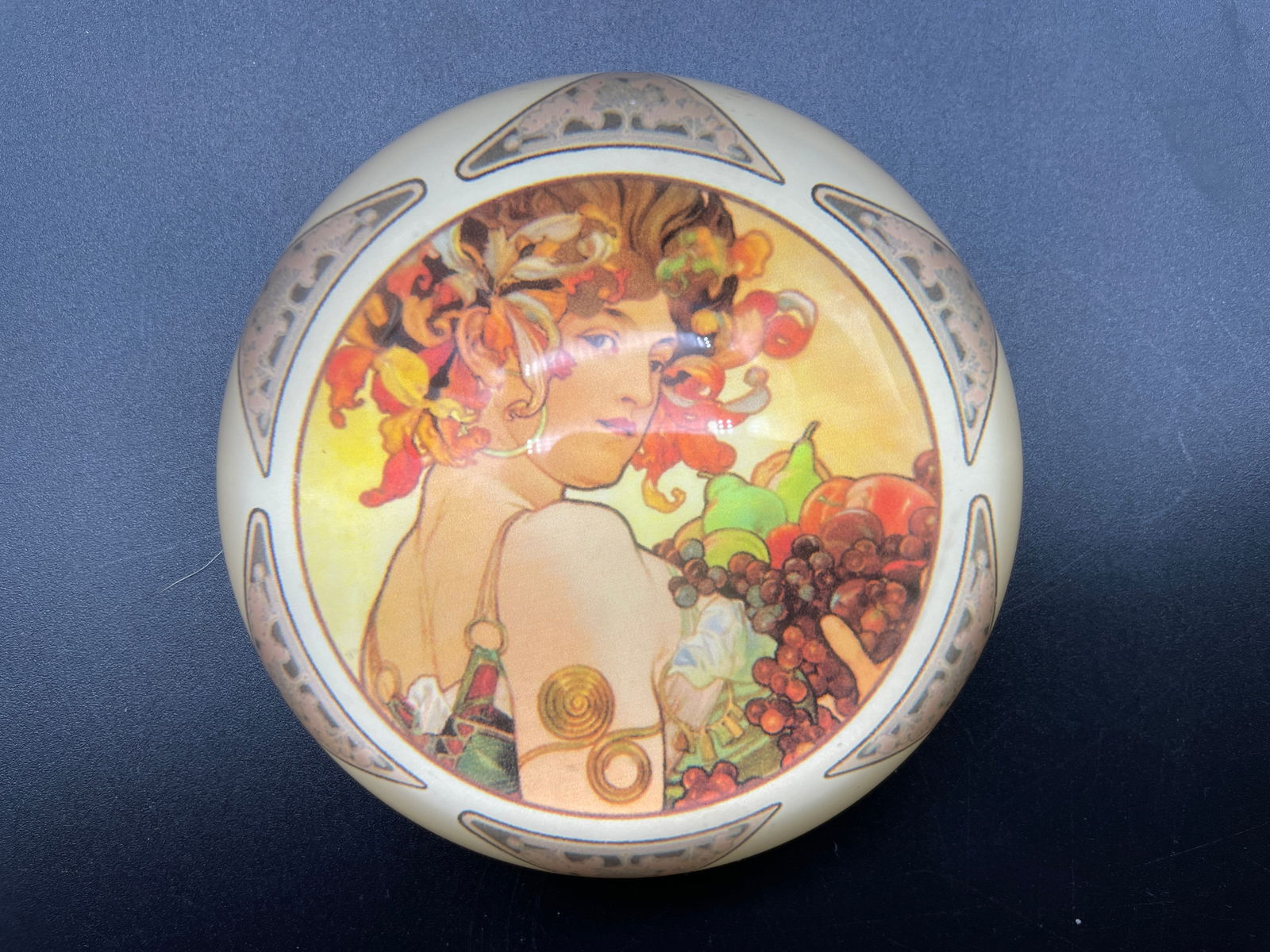 Art Nouveau Lady glass paperweight: Title: Art Nouveau Lady glass paperweight Date/Period: unknown Dimension: Approx. 3" diameter x 1.5" Material: glass Additional Information: Art Nouveau lady glass paperweight Shipping: Domestic: Flat