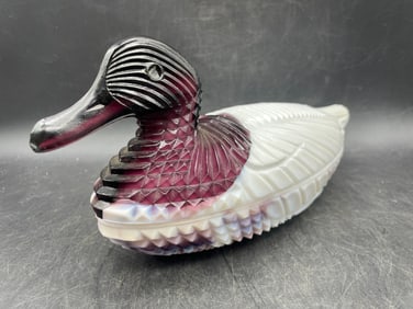 LG Wright Atterbury Duck on Nest Covered Dish Amethyst Purple Slag Glass