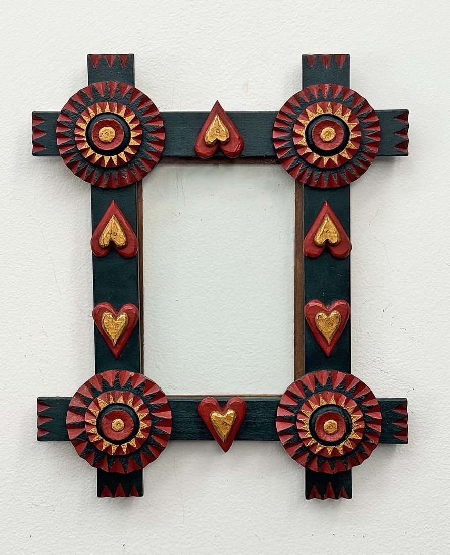 Exceptional Polychrome Tramp Art Frame (1 of 6)