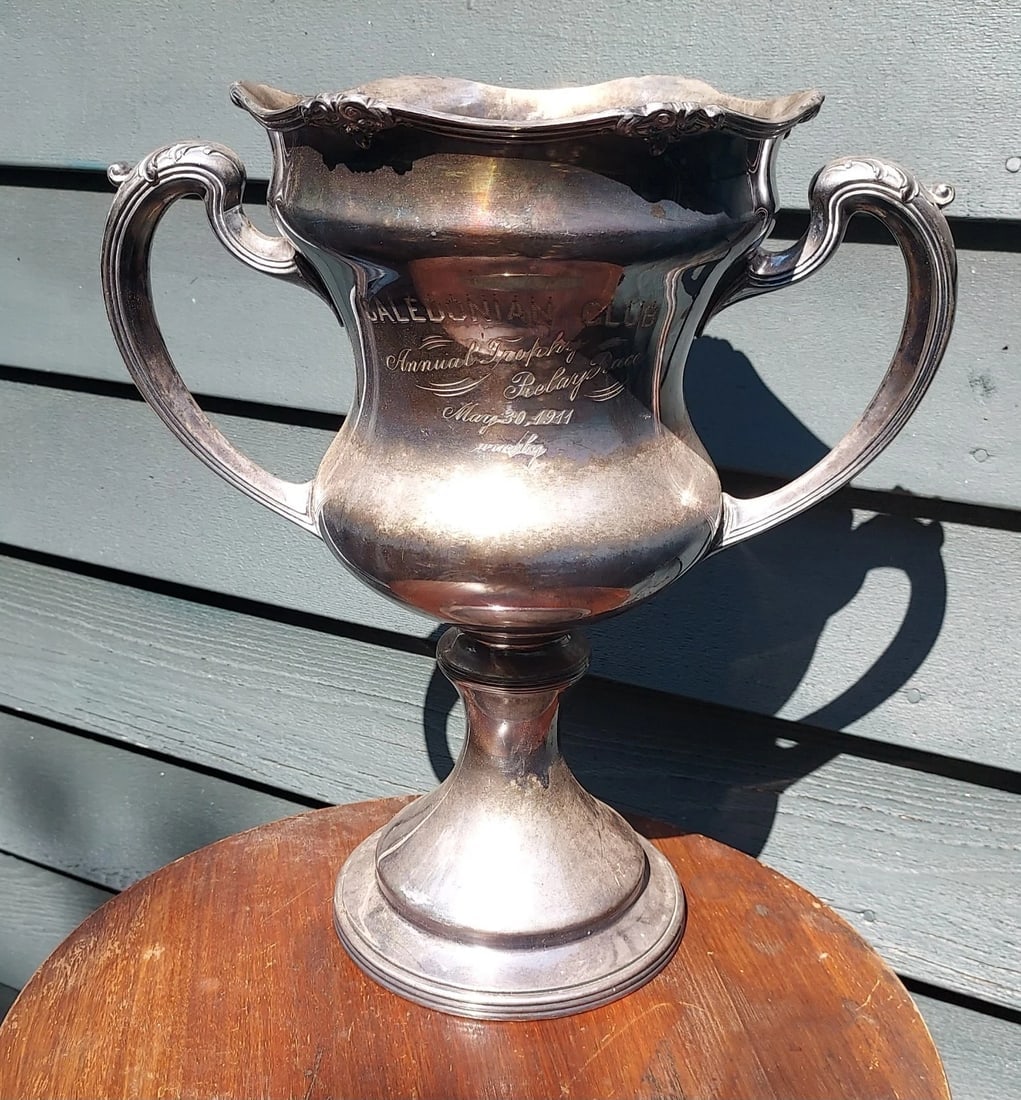 Silverplate Loving Cup Trophy Caledonian Club May 30, 1911 relay race (1 of 3)